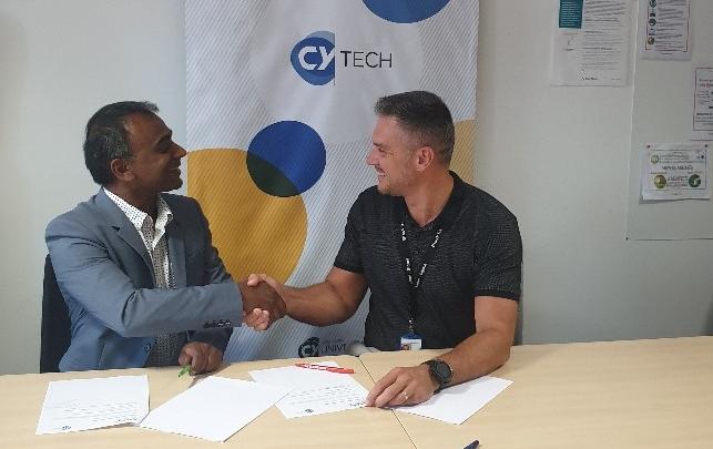 CY Tech signe une convention de partenariat avec Safran Helicopter Engines !