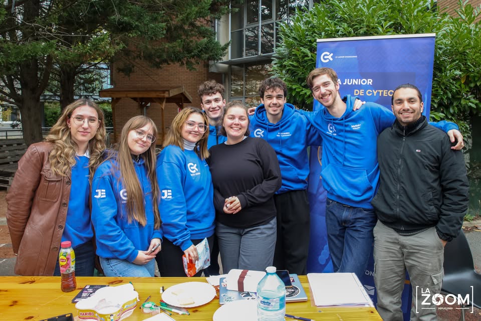 Pourquoi rejoindre une association étudiante à CY Tech Ecole d’Ingénieurs ?