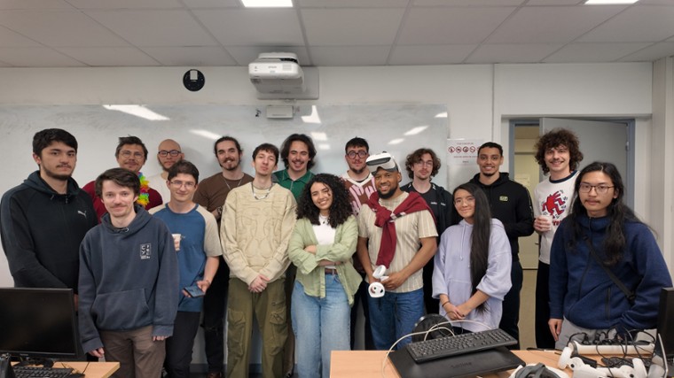 Cours de Projets d’immersion en Visual Computing : des jeux immersifs développés par les élèves ingénieurs de CY Tech
